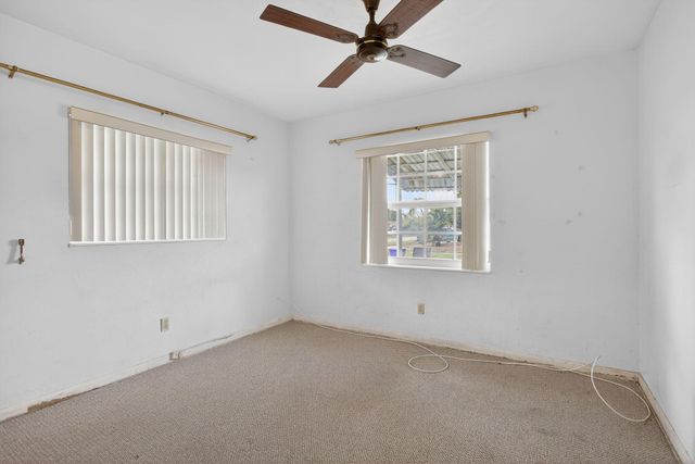 2540 NW 34th Terrace, Lauderdale Lakes, FL 33311