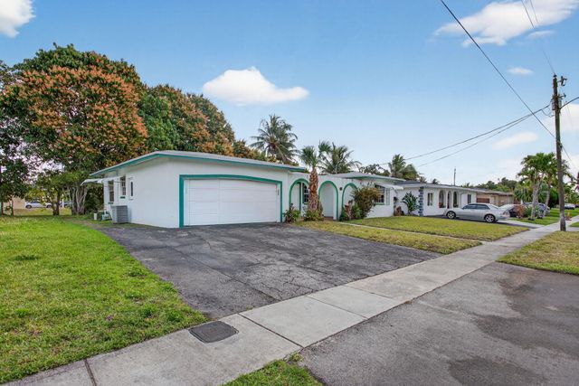 2540 NW 34th Terrace, Lauderdale Lakes, FL 33311