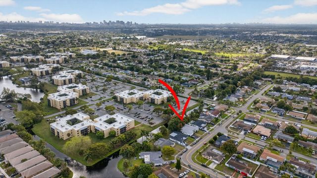 2540 NW 34th Terrace, Lauderdale Lakes, FL 33311