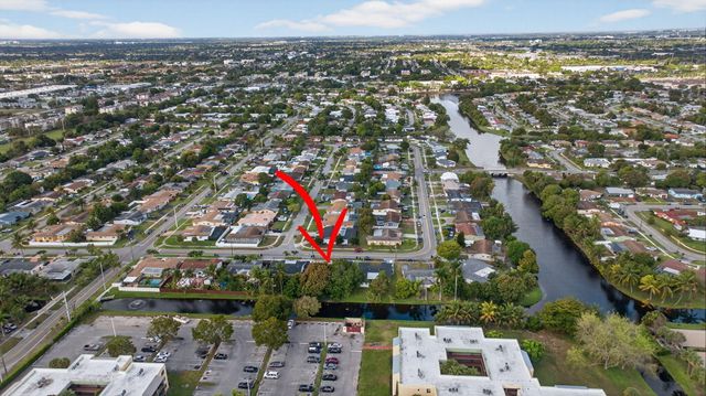 2540 NW 34th Terrace, Lauderdale Lakes, FL 33311
