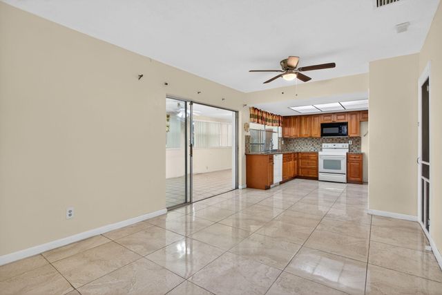 2540 NW 34th Terrace, Lauderdale Lakes, FL 33311