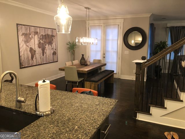 1801 Cromwell Walk, Dunwoody, GA 30338