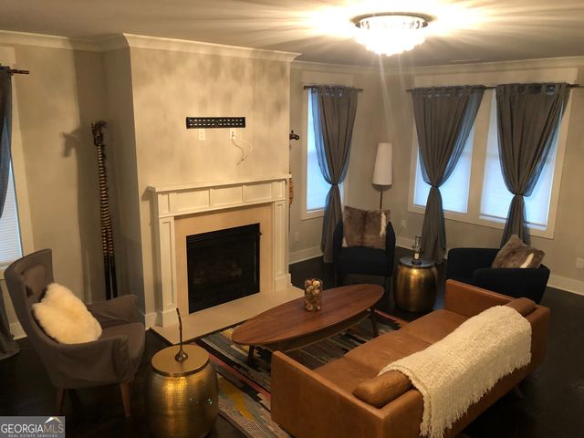 1801 Cromwell Walk, Dunwoody, GA 30338