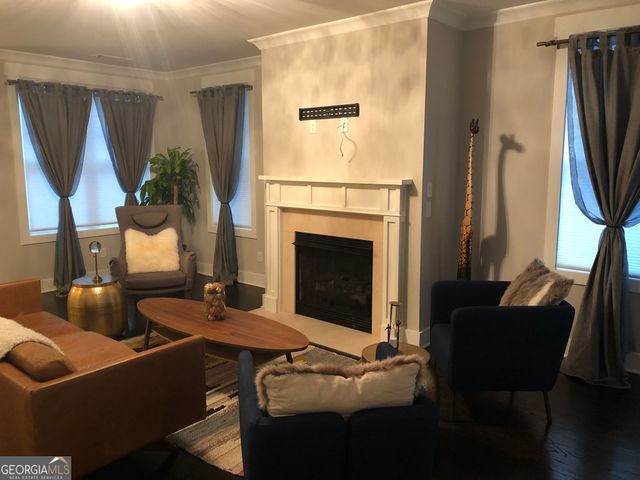 1801 Cromwell Walk, Dunwoody, GA 30338