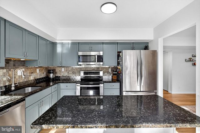 732 WHALERS COVE CT, Galloway, NJ 08205