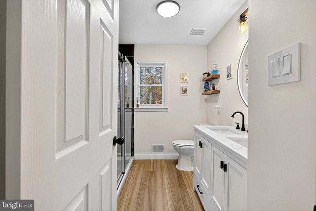 732 WHALERS COVE CT, Galloway, NJ 08205