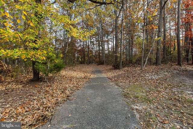 732 WHALERS COVE CT, Galloway, NJ 08205