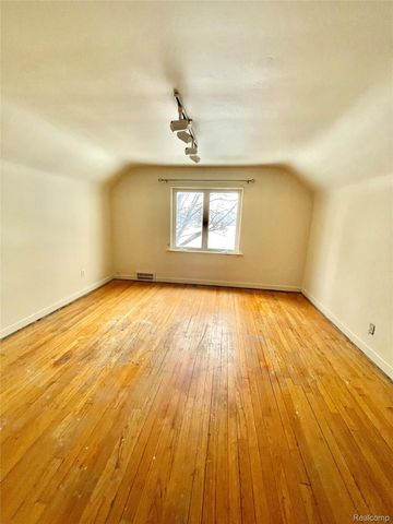 25430 22 Mile Road, Chesterfield Township, MI 48051