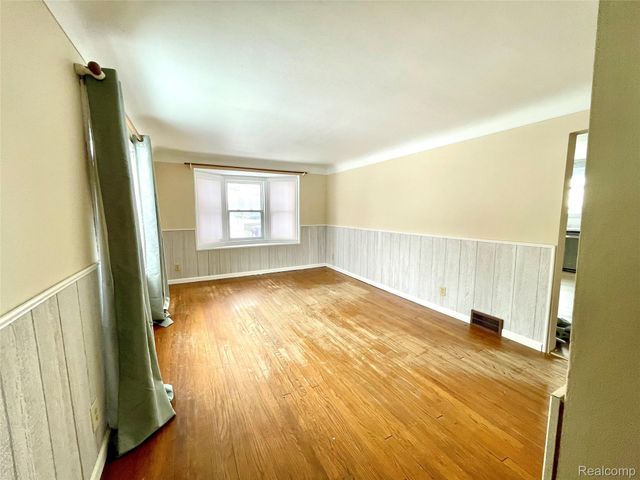 25430 22 Mile Road, Chesterfield Township, MI 48051