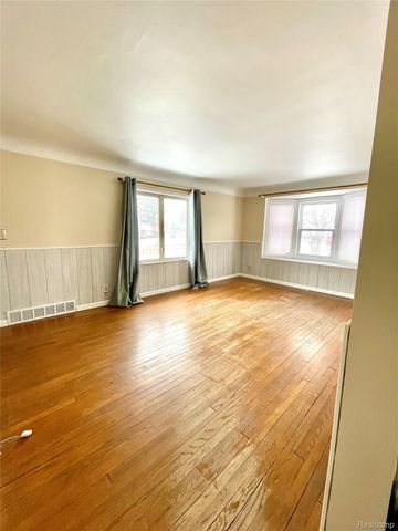 25430 22 Mile Road, Chesterfield Township, MI 48051