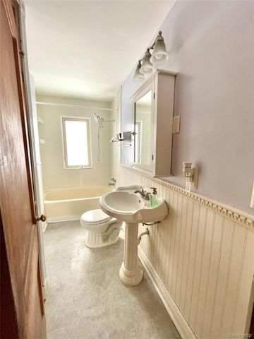 25430 22 Mile Road, Chesterfield Township, MI 48051