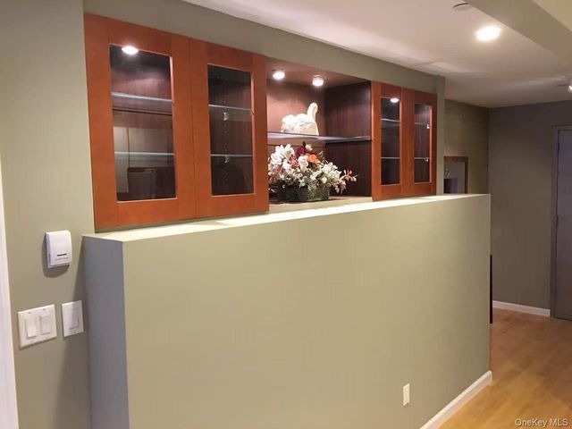 143-28 41st Avenue 2D, Flushing, NY 11355