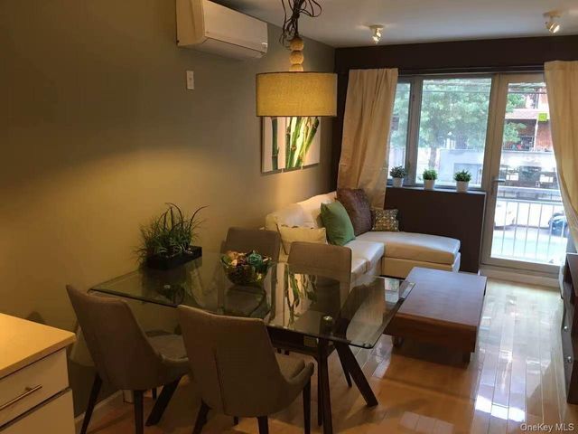 143-28 41st Avenue 2D, Flushing, NY 11355