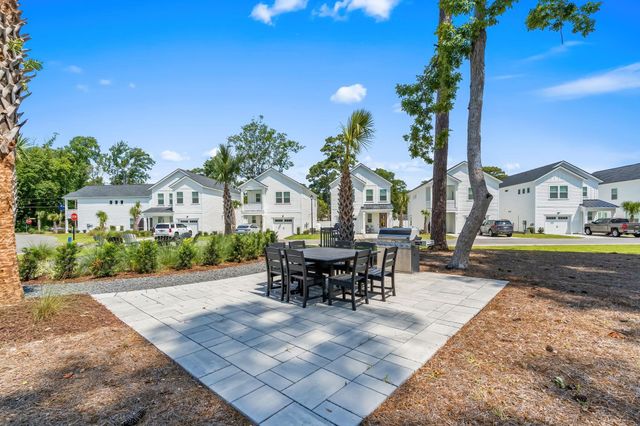 2527 Hillbourne Loop, North Myrtle Beach, SC 29582