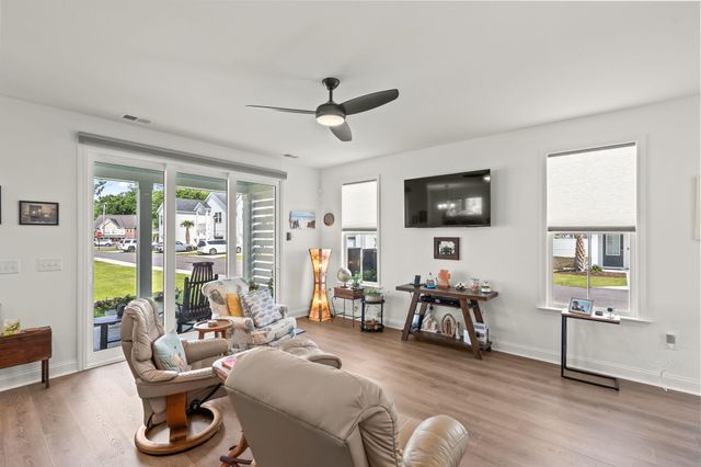 2527 Hillbourne Loop, North Myrtle Beach, SC 29582