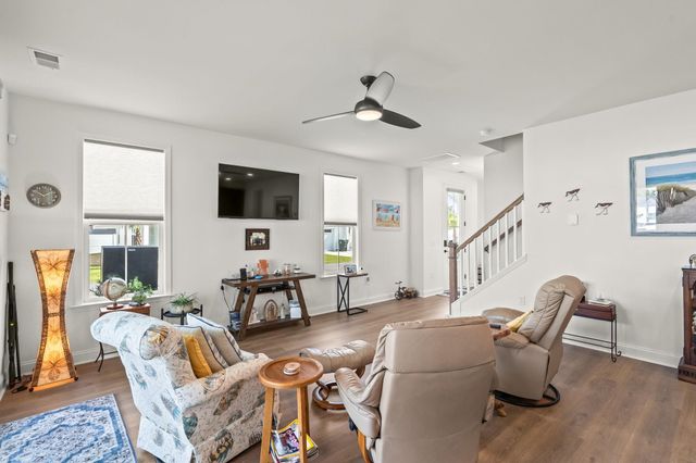 2527 Hillbourne Loop, North Myrtle Beach, SC 29582