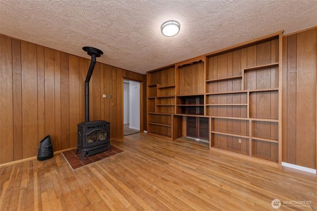 1306 Center Street, Shelton, WA 98584