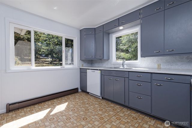 1306 Center Street, Shelton, WA 98584