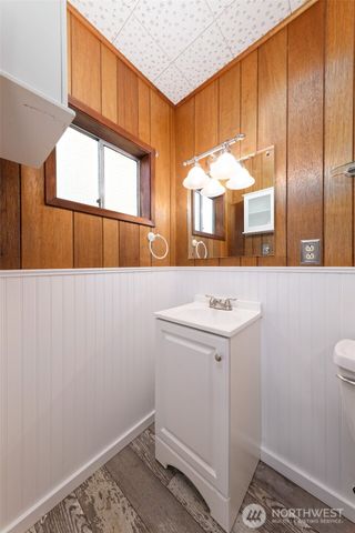 1306 Center Street, Shelton, WA 98584