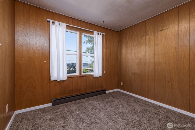 1306 Center Street, Shelton, WA 98584