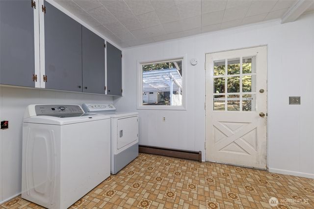 1306 Center Street, Shelton, WA 98584