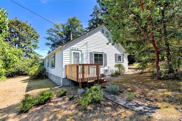 1306 Center Street, Shelton, WA 98584