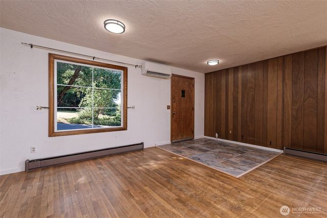 1306 Center Street, Shelton, WA 98584