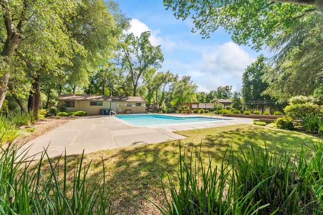 7023 Rio Cuarto Ct, Citrus Heights, CA 95621