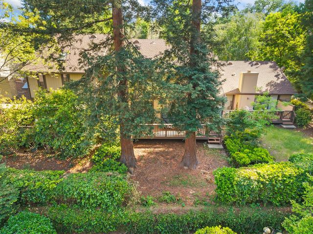 7023 Rio Cuarto Ct, Citrus Heights, CA 95621