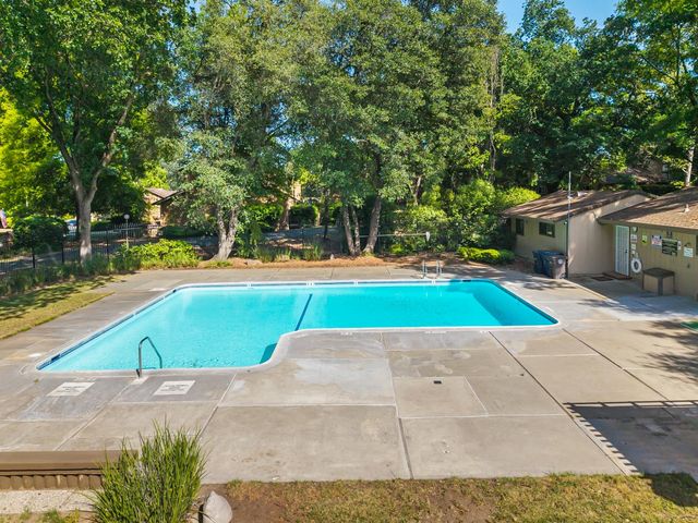 7023 Rio Cuarto Ct, Citrus Heights, CA 95621