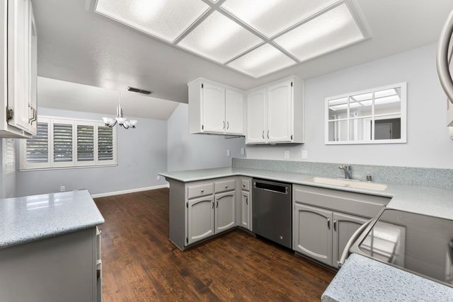 7023 Rio Cuarto Ct, Citrus Heights, CA 95621