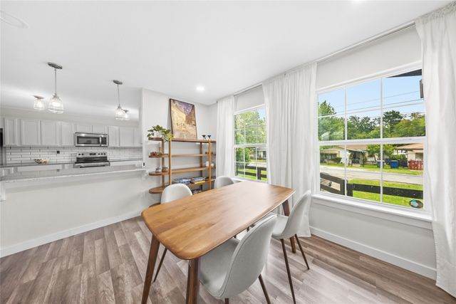 3535 Virginia Boulevard, Dallas, TX 75211