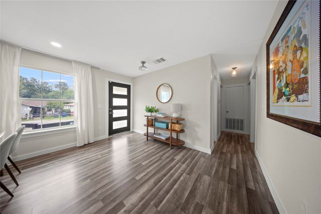 3535 Virginia Boulevard, Dallas, TX 75211