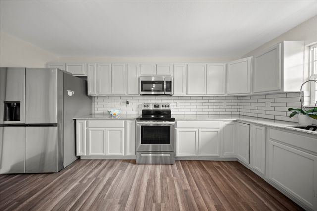 3535 Virginia Boulevard, Dallas, TX 75211