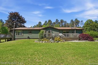 3167 Roods Lake Road, Mayfield Township, MI 48446