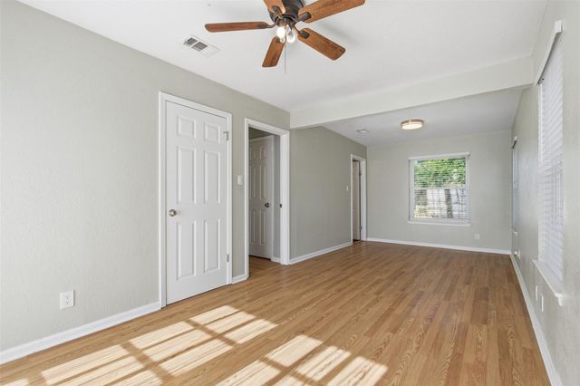 1103 Floradale DR, Austin, TX 78753