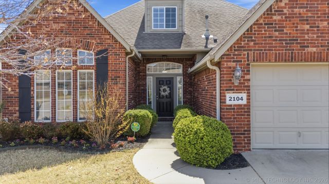 2104 W 119th Court S, Jenks, OK 74037