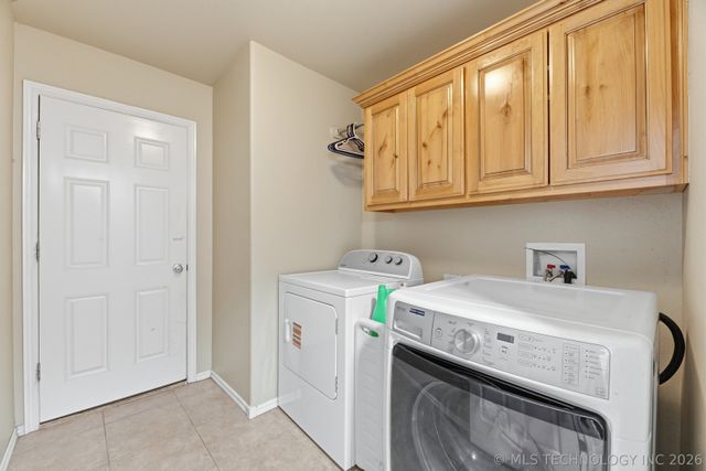 2104 W 119th Court S, Jenks, OK 74037