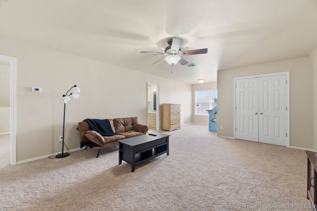 2104 W 119th Court S, Jenks, OK 74037