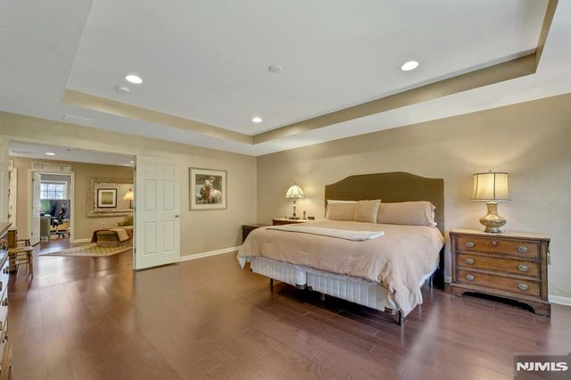 78 Autumn Way 15, Montvale, NJ 07645