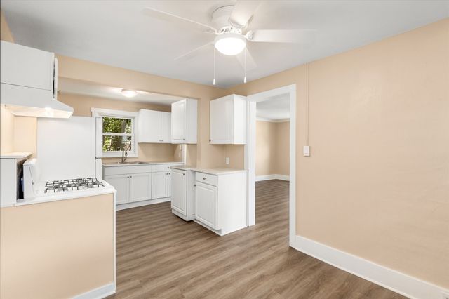 1108 Walnut Street, West Des Moines, IA 50265