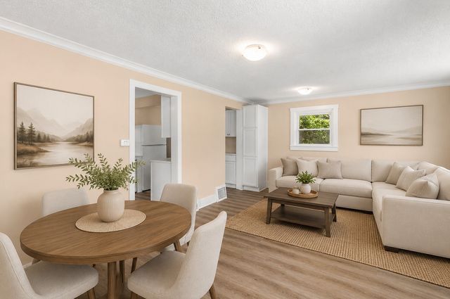 1108 Walnut Street, West Des Moines, IA 50265
