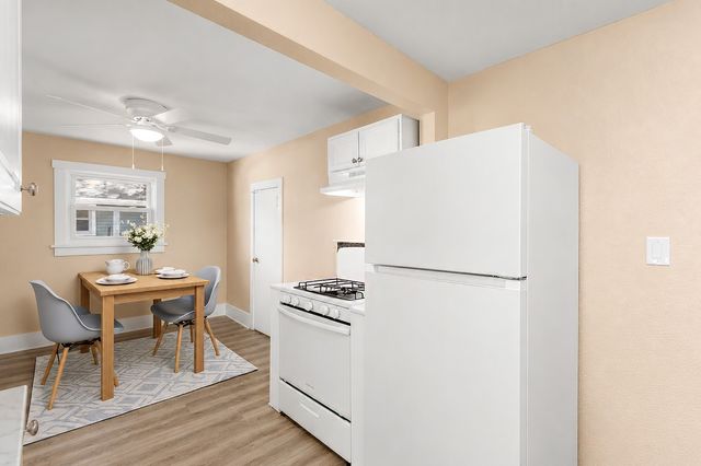 1108 Walnut Street, West Des Moines, IA 50265