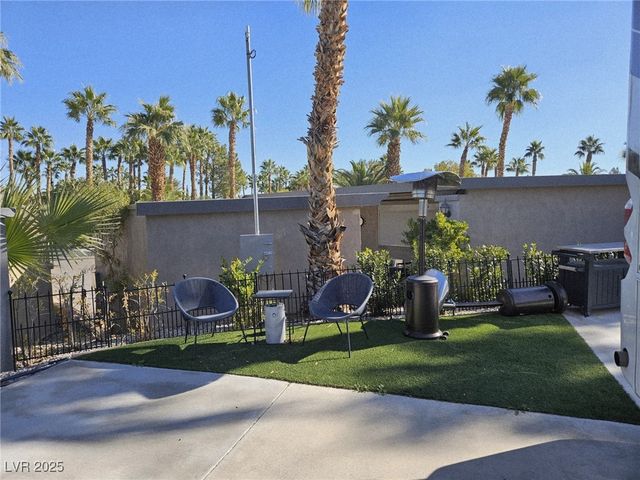 8175 Arville Street 384, Las Vegas, NV 89139