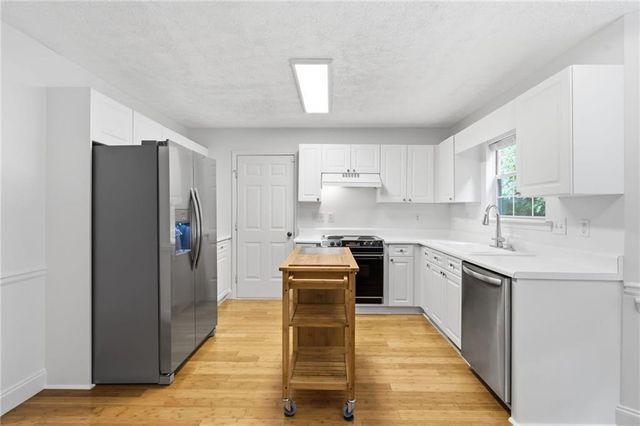 750 Allens Landing Drive, Lawrenceville, GA 30045