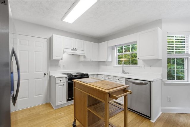 750 Allens Landing Drive, Lawrenceville, GA 30045