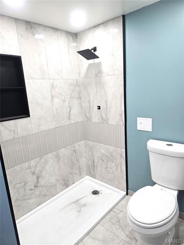 9746 Newton Drive, Ferguson, MO 63136