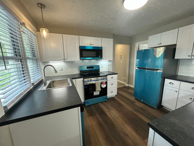 2652 5TH Avenue, Council Bluffs, IA 51501