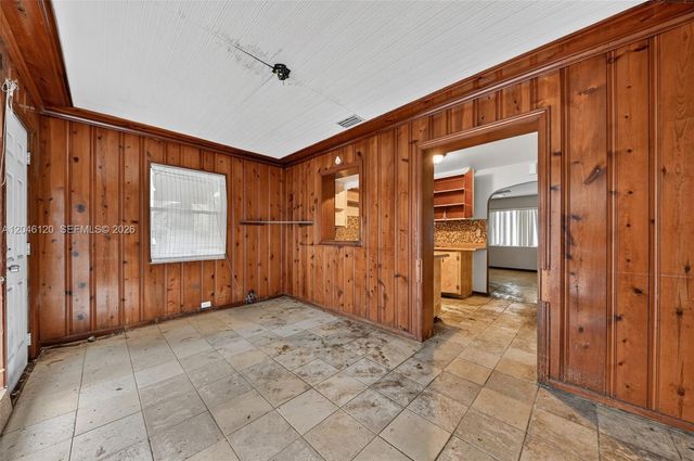 914 N K St, Lake Worth, FL 33460