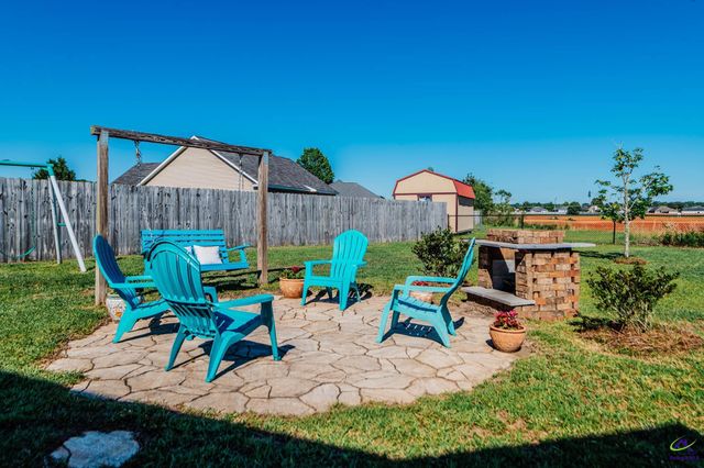 103 Lasseter Lane, Perry, GA 31093